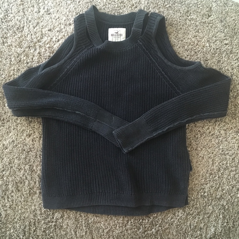 Hollister Black cold shouldered knit sweater